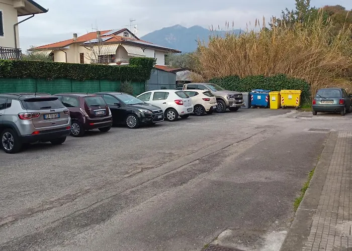 Mare Calmo Con Parcheggio * Massa (Tuscany)